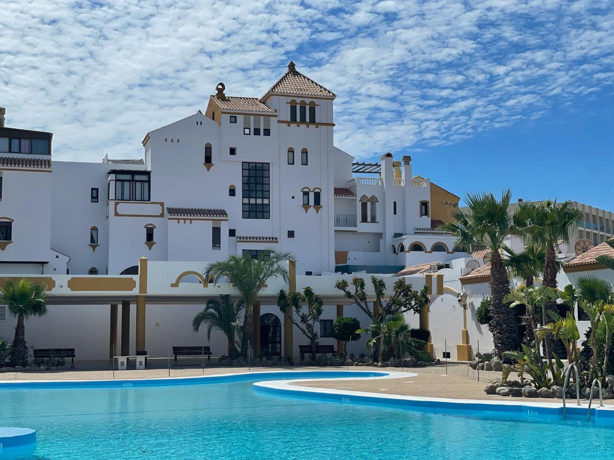 Apartamentos Roquetas Beach 滨海罗克塔斯 外观 照片