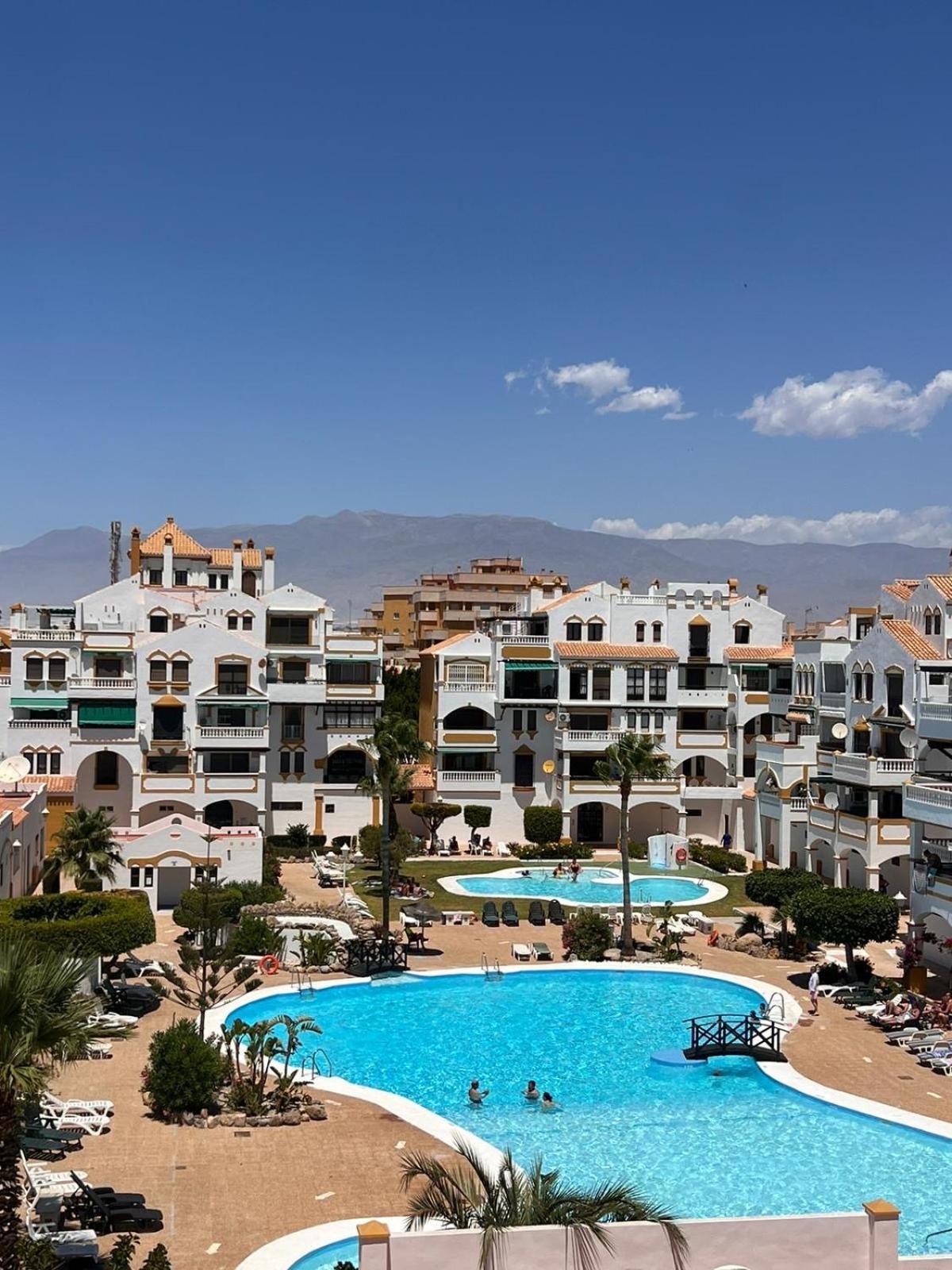 Apartamentos Roquetas Beach 滨海罗克塔斯 外观 照片