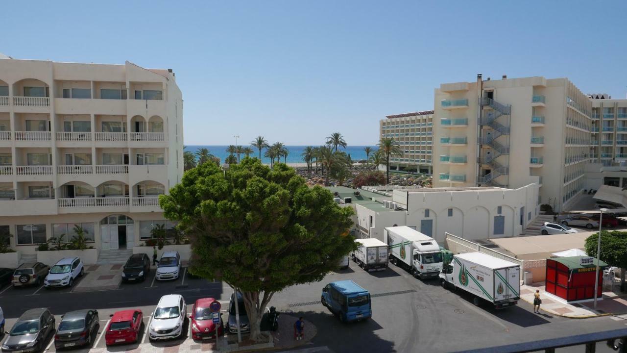 Apartamentos Roquetas Beach 滨海罗克塔斯 外观 照片